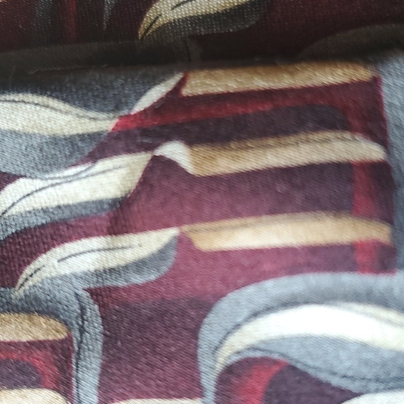 Beatles Birthday silk tie Apple Corp Llc. Maroon & Gray one size - Picture 6 of 8